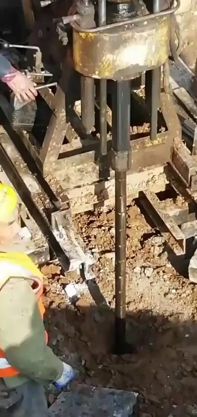 道路塌陷打桩治理施工技术要点与安全控制